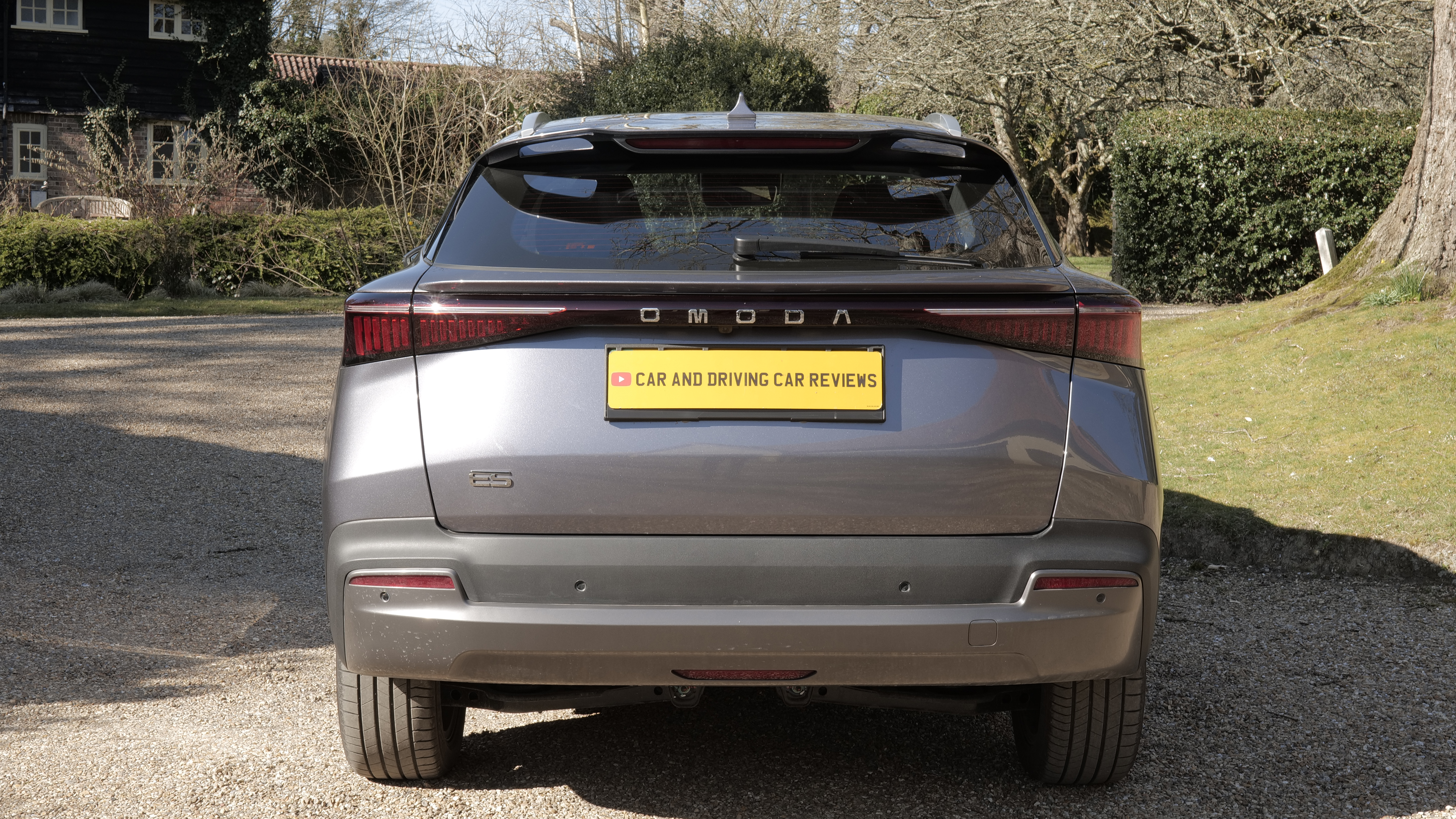 OMODA 5 ELECTRIC ESTATE 155kW Knight 61kWh 5dr Auto